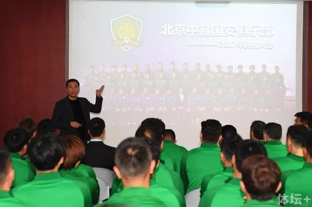 娇妻高潮了开始迎合