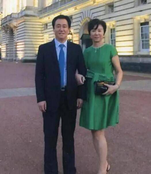 猛烈顶撞高潮失禁哭叫np